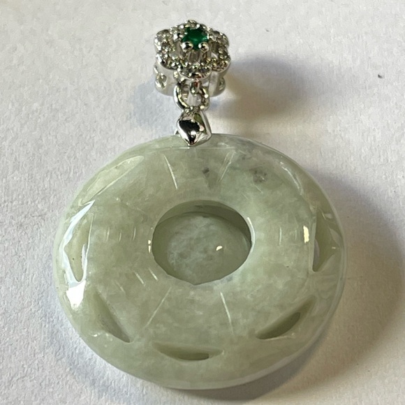 Natural Jade Pendant with Tiny Zircon Donut Shape Gemstone Crystal - Picture 2 of 7